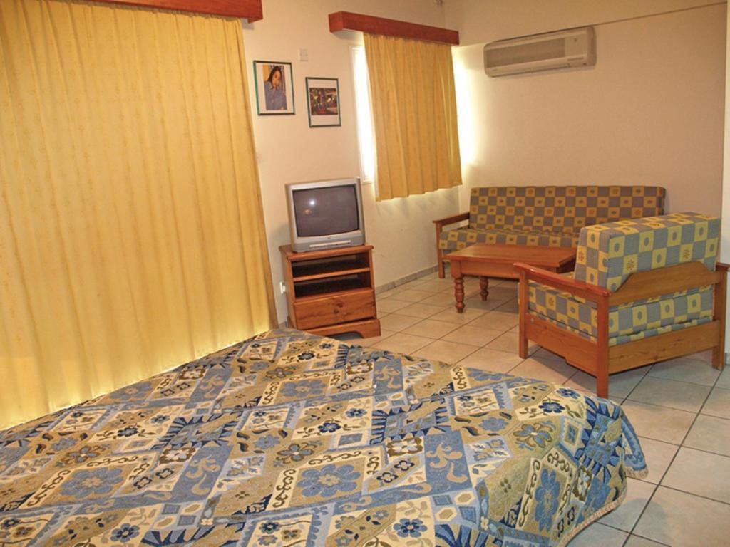Palm Sea Beach Hotel Apartments Λάρνακα Δωμάτιο φωτογραφία
