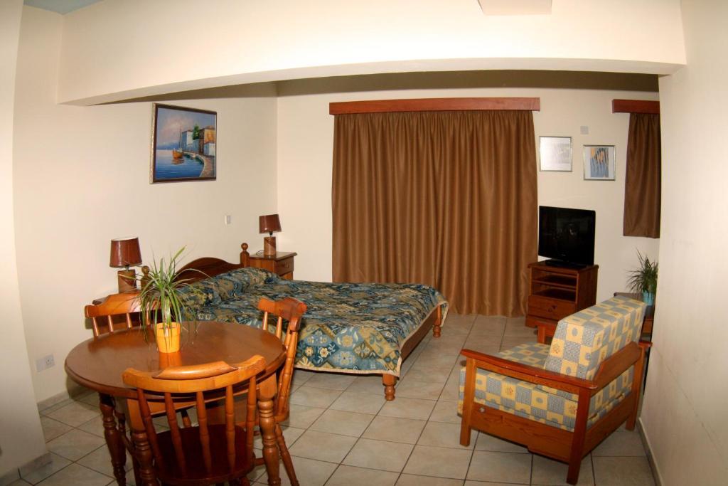 Palm Sea Beach Hotel Apartments Λάρνακα Εξωτερικό φωτογραφία